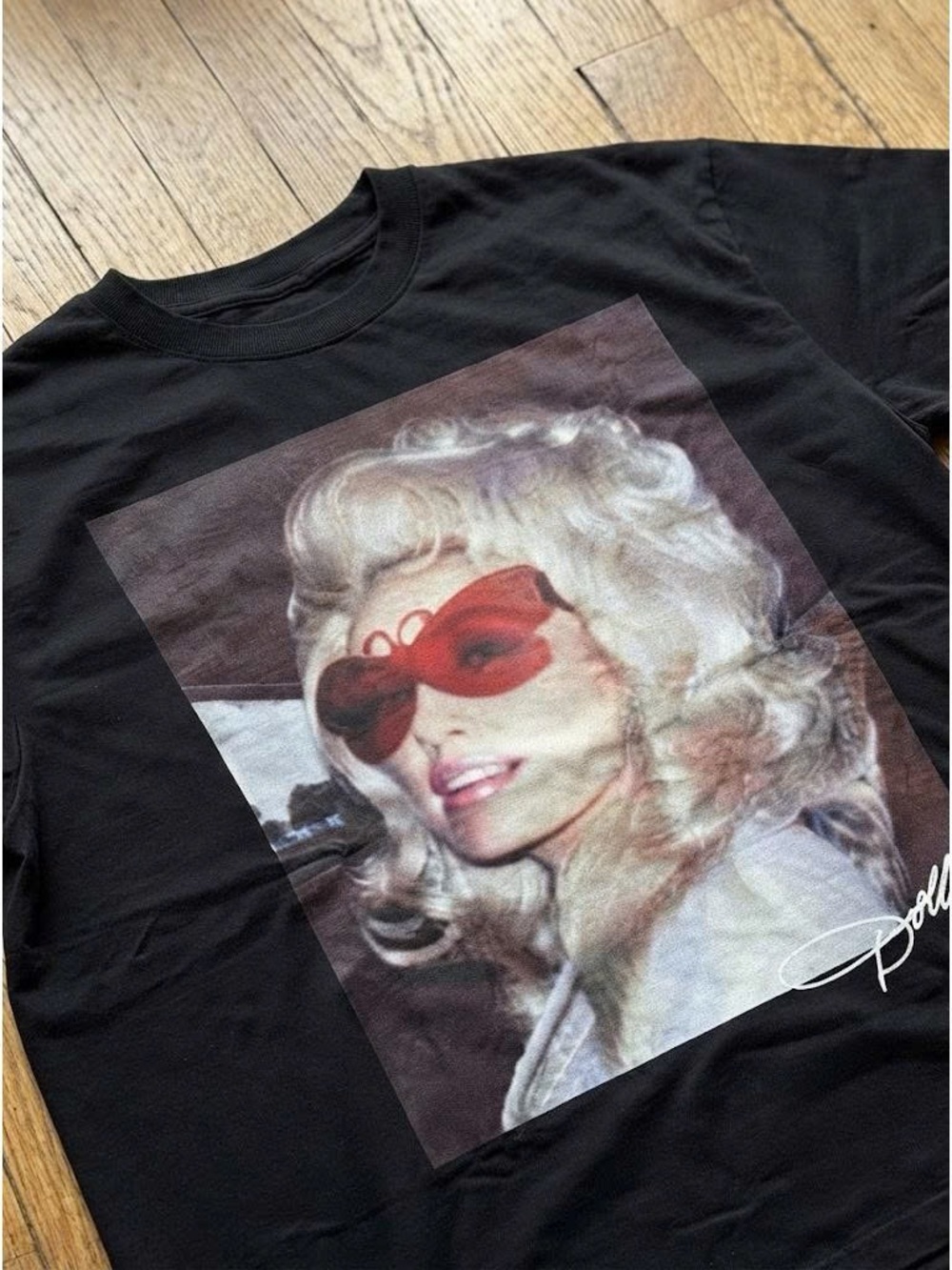 Vintage 80s Black Short Sleeve Tee with Dolly Parton Music Country Graphic - Picture 2 of 3